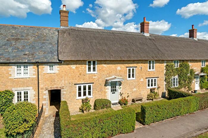 4 Bedroom House For Sale In St Catherines Terrace, Abbotsbury, Weymouth, DT3