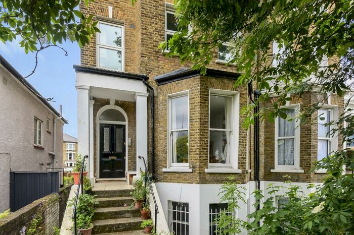 1 Bedroom Flat To Rent In Clarendon Rise, SE13