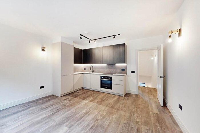 1 Bedroom Apartment To Rent In Millers Terrace, London, E8