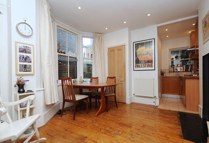 1 Bedroom Flat To Rent In Princess May Road, Stoke Newington, N16