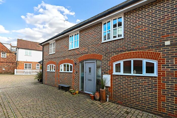 1 Bedroom Flat For Sale In Burnhams, Rye, East Sussex, TN31