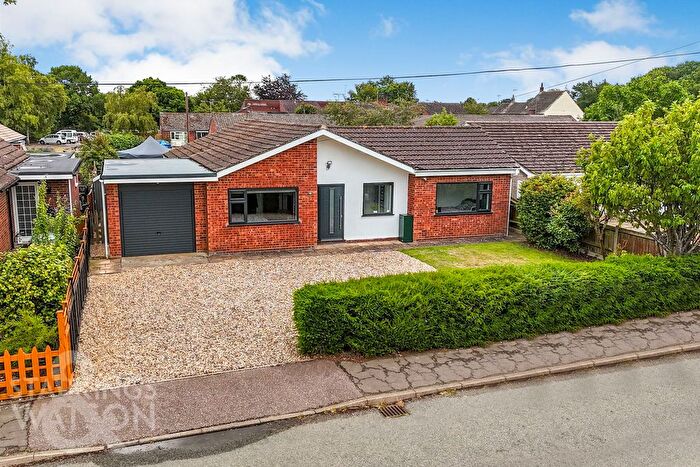 4 Bedroom Detached Bungalow For Sale In Mill Road, Mattishall, Dereham, NR20