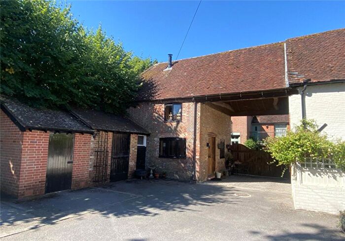 1 Bedroom Link Detached House For Sale In Hambledon, Waterlooville, Hampshire, PO7