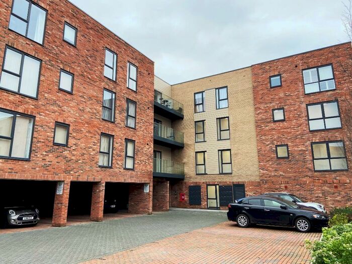 1 Bedroom Apartment To Rent In Harland Court, Bury St Edmunds, IP32