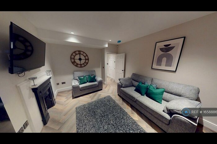 2 Bedroom Flat To Rent In Rodney Street, Liverpool, L1