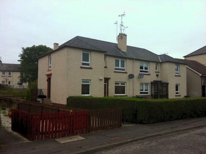 2 Bedroom Flat To Rent In Clearburn Gardens, Prestonfield, Edinburgh, EH16
