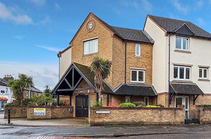 1 Bedroom Flat For Sale In Haig Court, Cambridge, CB4