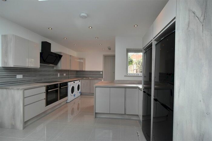 7 Bedroom Terraced House To Rent In Tiverton Road, Selly Oak, Birmingham, B29