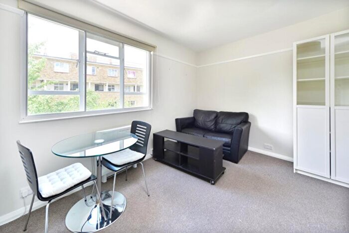 1 Bedroom Apartment To Rent In Aberdeen Park, Highbury, London, N5