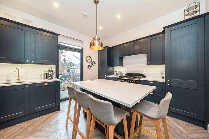 3 Bedroom Terraced House For Sale In Godfrey Hill, Charlton, SE18