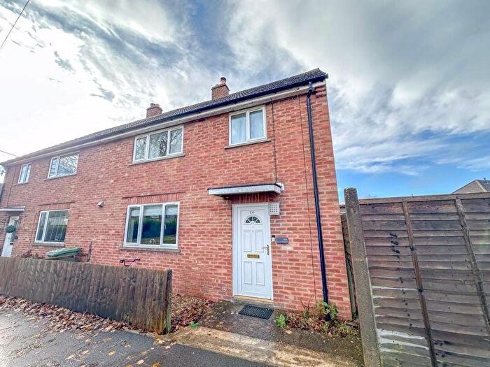 3 Bedroom Semi Detached House For Sale In Shepton Mallet, BA4