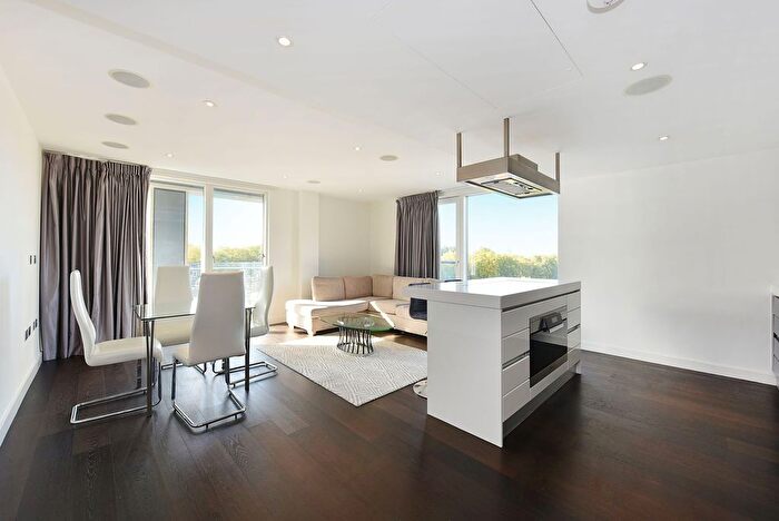 3 Bedroom Flat To Rent In Gatliff Road, Moore House, SW1W