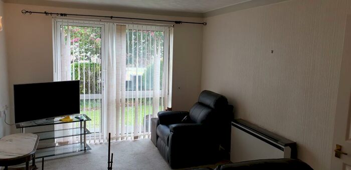 1 Bedroom Retirement Property To Rent In Kenilworth Road, Balsall Common, Coventry, CV7
