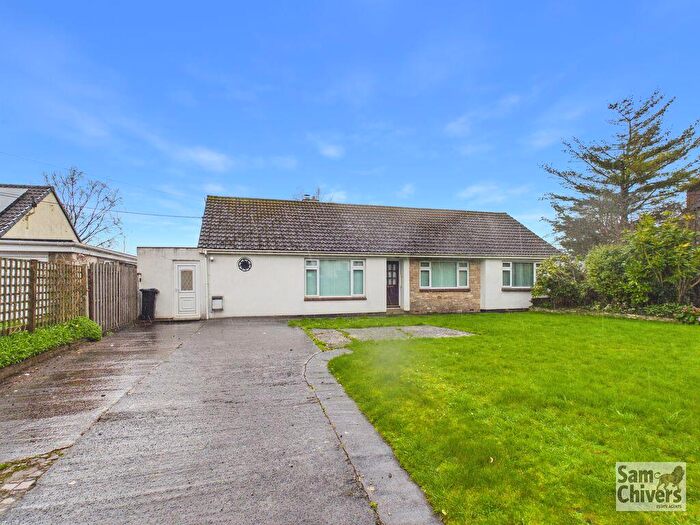 4 Bedroom Detached Bungalow For Sale In Wells Road, Hallatrow, BS39
