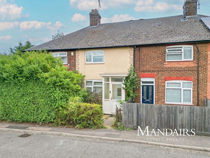 3 Bedroom Terraced House For Sale In Wootton Avenue, Fletton, Peterborough, PE2