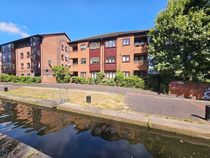 10 Bedroom Block Of Apartments For Sale In Leslie Bentley House, Parade, Birmingham City Centre, B1