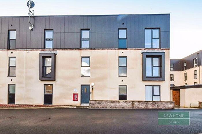2 Bedroom Flat For Sale In Dol Glaswg, Capel Llanilltern, Cardiff, CF5