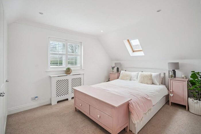 5 Bedroom Detached House For Sale In Clappins Lane, Naphill, HP14