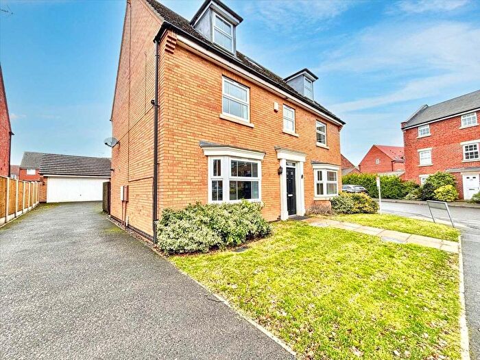 6 Bedroom Detached House For Sale In Harebell Close, Kirkby In Ashfield, NG17