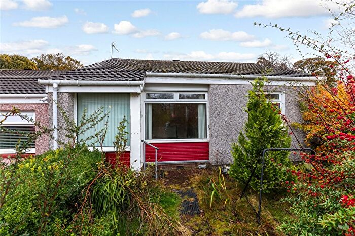 1 Bedroom Bungalow For Sale In Cedar Drive, Greenhills, East Kilbride, South Lanarkshire, G75