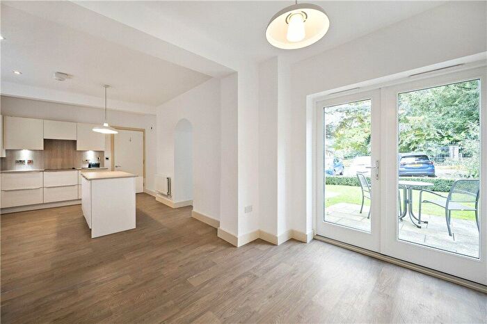2 Bedroom Retirement Property For Sale In Palace Road, Ripon, North Yorkshire, HG4
