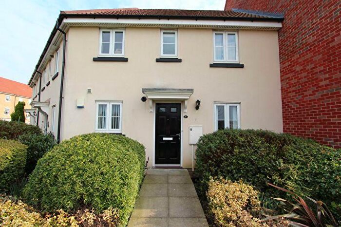 2 Bedroom Flat To Rent In Cartwright Way, Beeston, NG9