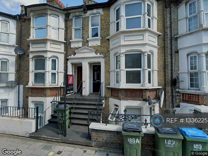 3 Bedroom Maisonette To Rent In Plumstead High Street, London, SE18