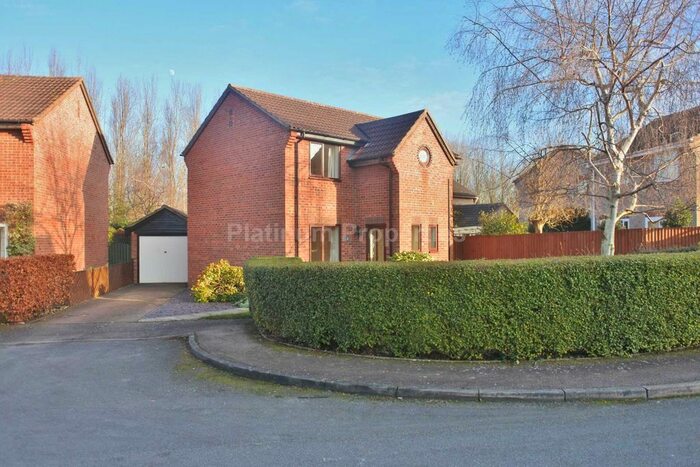 3 Bedroom Detached House To Rent In The Brambles, Bar Hill, CB23