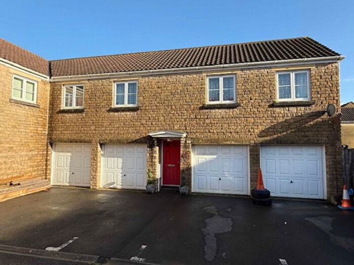2 Bedroom Apartment For Sale In Marleys Way, Frome, BA11