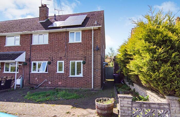 3 Bedroom Semi-Detached House For Sale In St. Marys Road, Fillongley, CV7