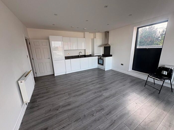 2 Bedroom Flat To Rent In Joynes House, Woolwich Road, Greenwich, SE7
