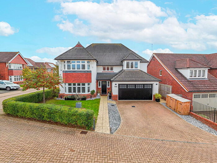 4 Bedroom Detached House For Sale In Manor Road, Barton Seagrave, NN15