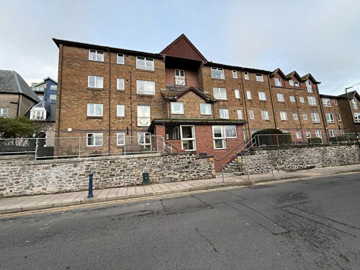 2 Bedroom Flat For Sale In North Road, Aberystwyth, SY23