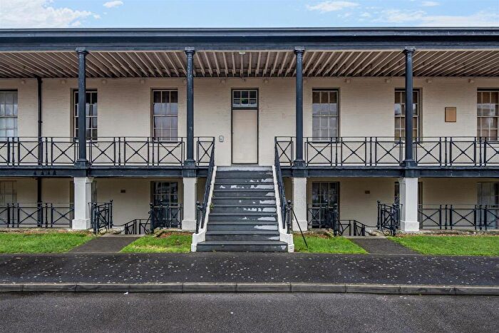 1 Bedroom Flat For Sale In St. Georges Walk, Gosport, PO12