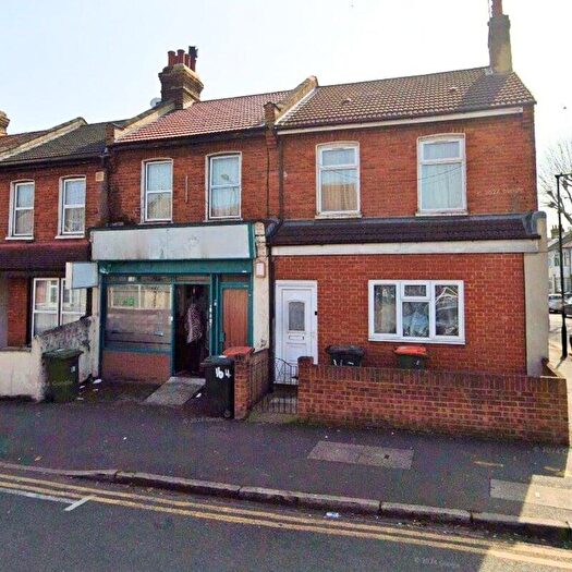 1 Bedroom Flat To Rent In Church Road, Manor Park, London, E12