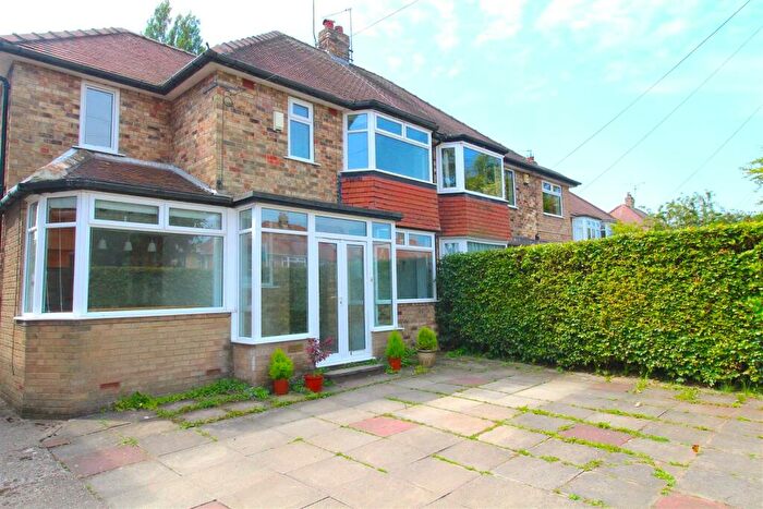 3 Bedroom Semi-Detached House To Rent In St. Margarets Close, Cottingham, HU16