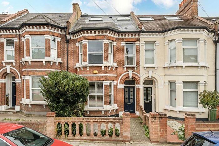 5 Bedroom Terraced House For Sale In Pathfield Road, Streatham, SW16