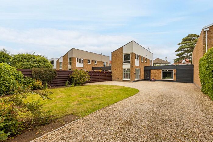 5 Bedroom Detached House For Sale In Cammo Walk, Cammo, EH4