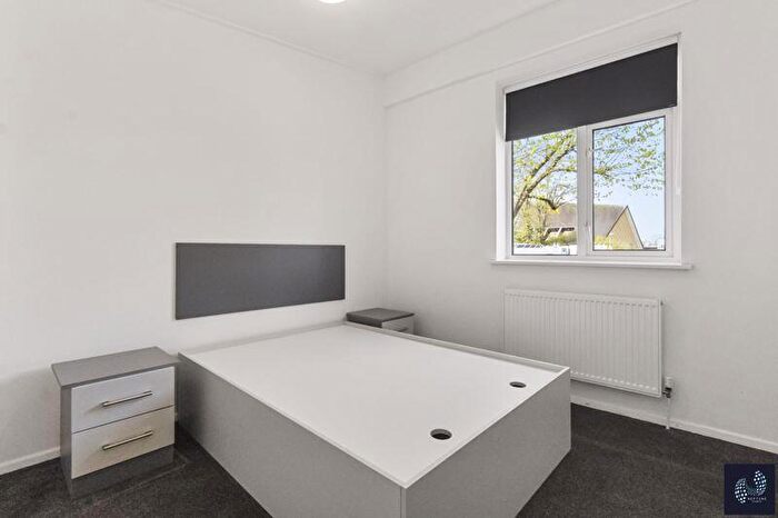 4 Bedroom House To Rent In Northdown Road, Hatfield, AL10