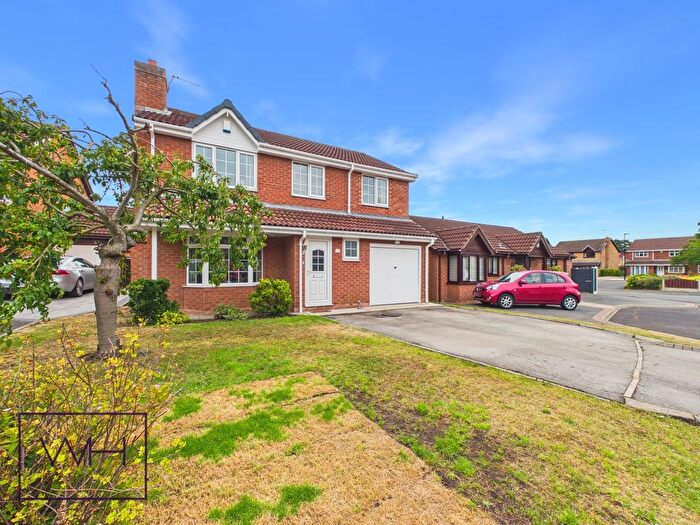 4 Bedroom Detached House For Sale In Crusader Drive, Sprotborugh, Doncaster, DN5