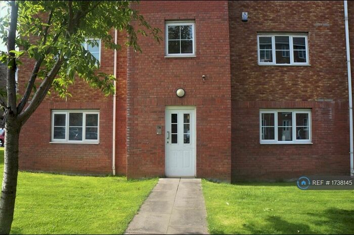 1 Bedroom Flat To Rent In Tullis Gardens, Glasgow, G40