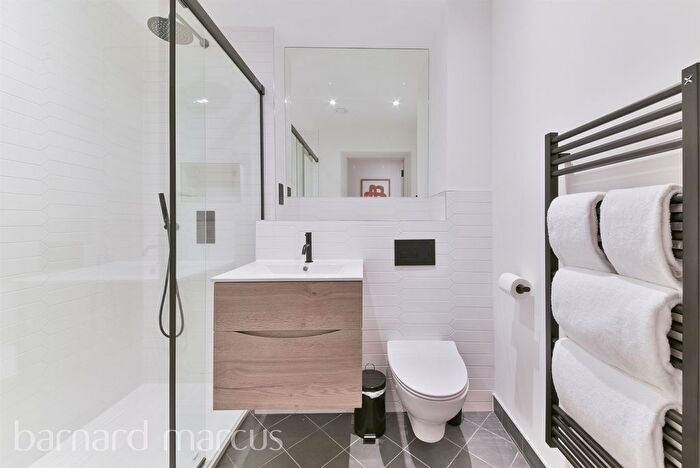 1 Bedroom Flat For Sale In Abbey Wall, Station Road, London, SW19