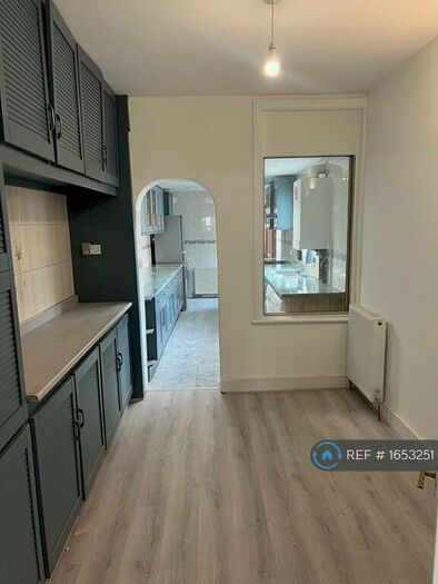 4 Bedroom Terraced House To Rent In Devonshire Road, Harrow, HA1