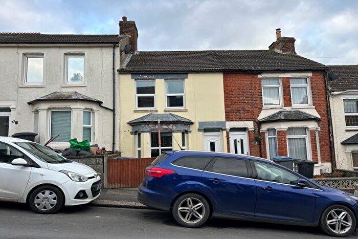 3 Bedroom Property To Rent In Monins Road, Dover, CT17
