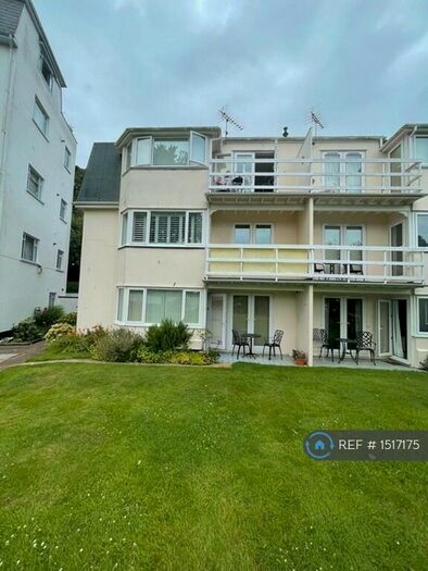 2 Bedroom Flat To Rent In Cotmaton Road, Sidmouth, EX10