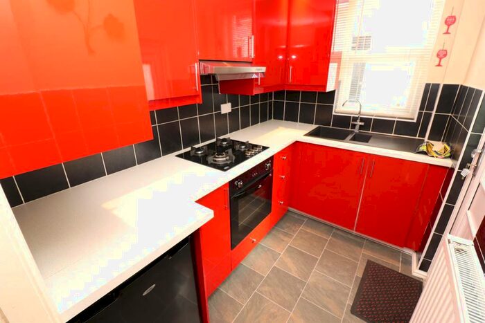 3 Bedroom Terraced House To Rent In Jepson Street, Darwen, BB3