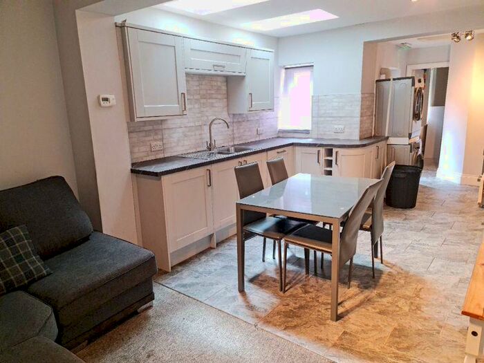 6 Bedroom Terraced House To Rent In Teignmouth Road, Selly Oak, Birmingham, B29