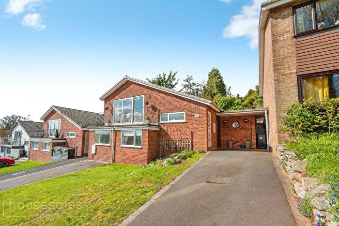 4 Bedroom Detached House For Sale In Westfields Catshill, Bromsgrove, B61