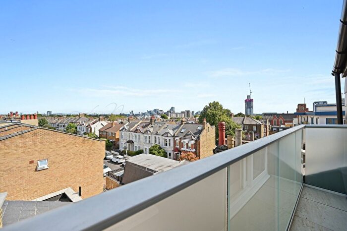 1 Bedroom Flat To Rent In Upper Richmond Road, London, SW15