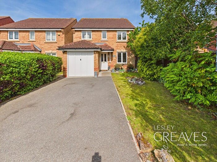 3 Bedroom Detached House For Sale In Newton Close, Lowdham, Nottingham, NG14